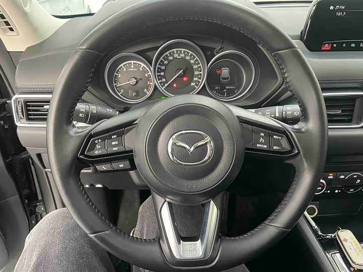 Фото 8 - Mazda CX-5