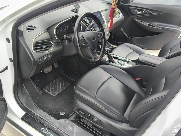 Фото 9 - Chevrolet Malibu XL