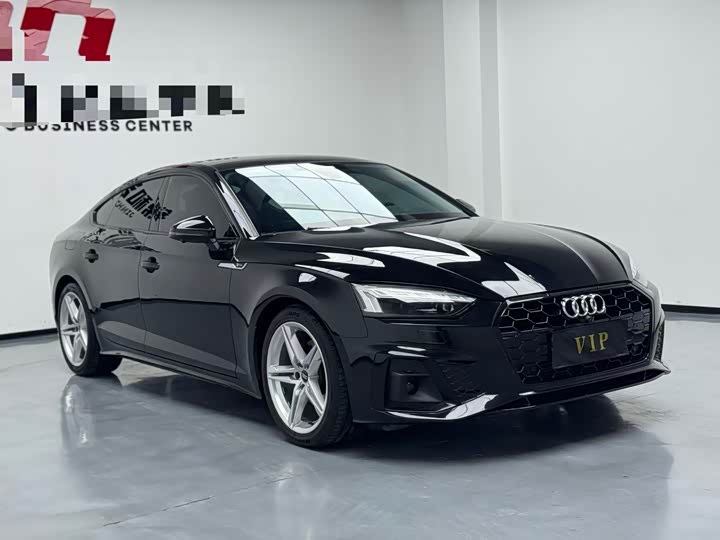 Фото 3 - Audi A5