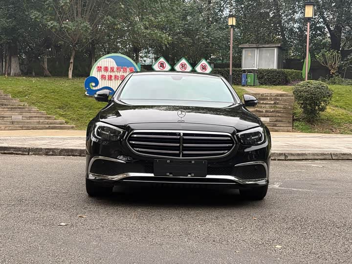 Фото 2 - Mercedes-Benz E-Class Hybrid