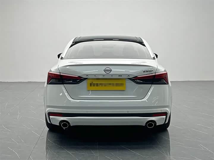 Фото 5 - Nissan Teana