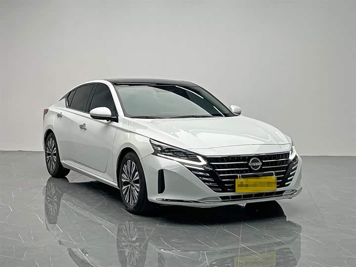 Фото 8 - Nissan Teana