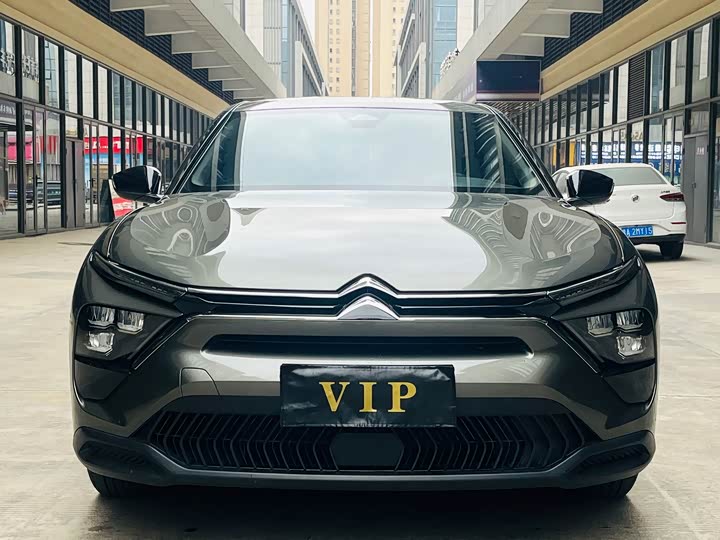 Фото 3 - Citroen C5 X