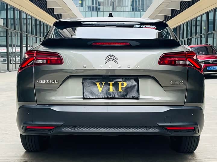 Фото 5 - Citroen C5 X