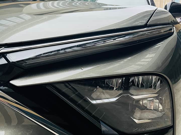 Фото 9 - Citroen C5 X