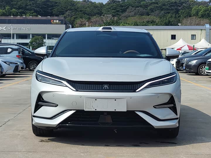 Фото 2 - BYD Song L