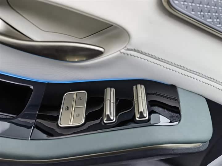 Фото 9 - Jetour Shanhai L9