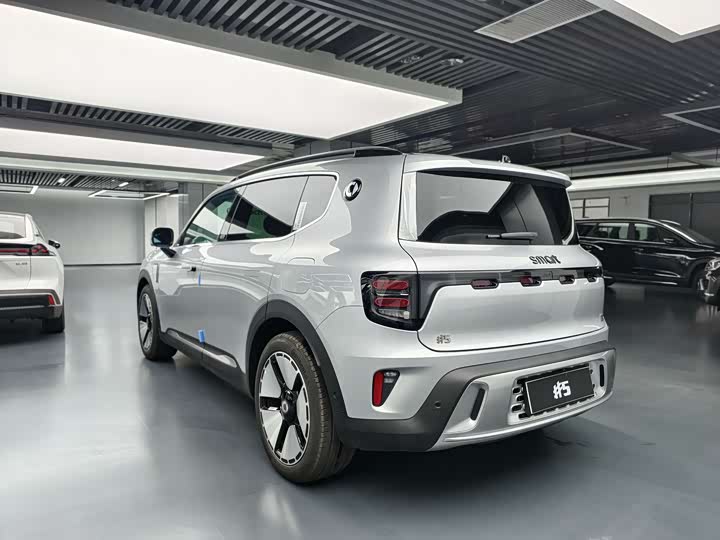 Фото 6 - Smart #5