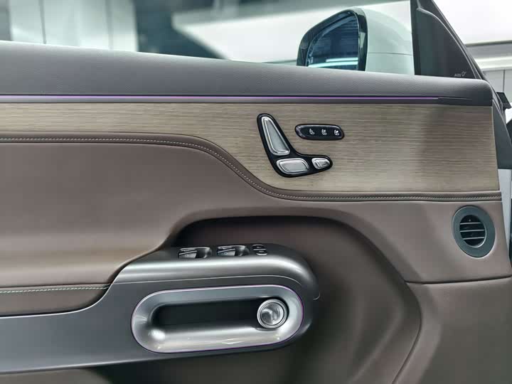 Фото 9 - Smart #5