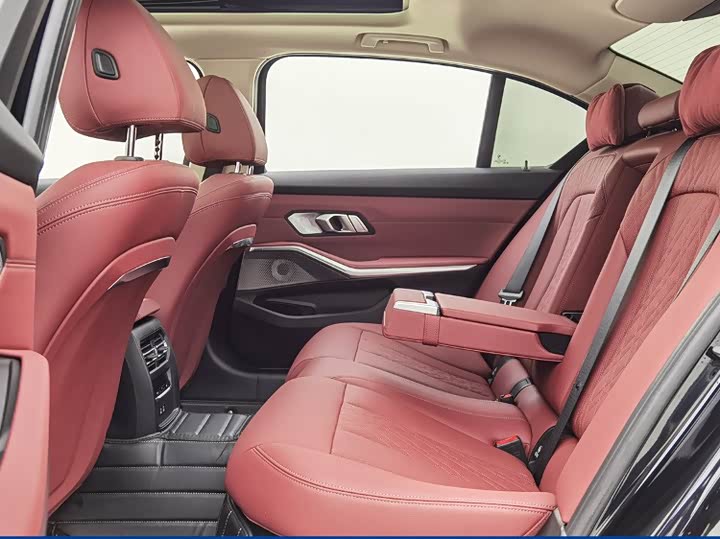 Photo 5 - BMW 3 Series