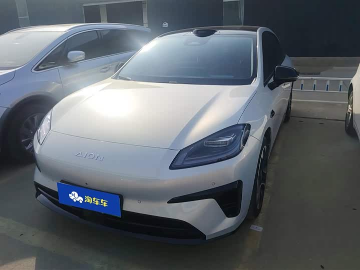 Фото 1 - GAC Aion RT