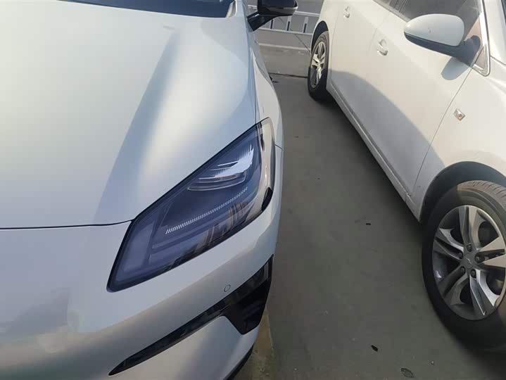 Фото 5 - GAC Aion RT