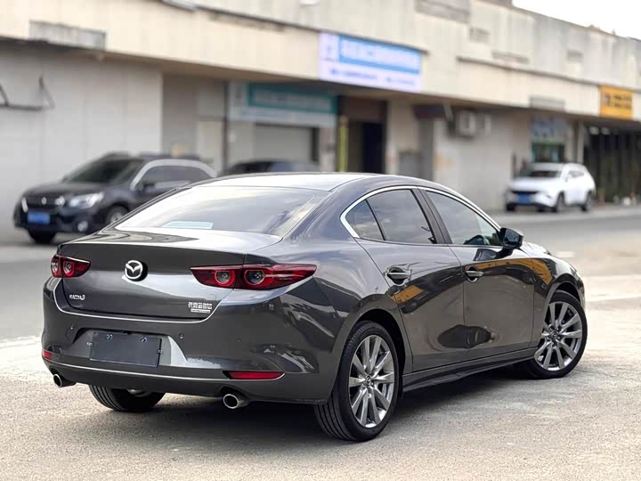 Фото 4 - Mazda 3 (Axela)