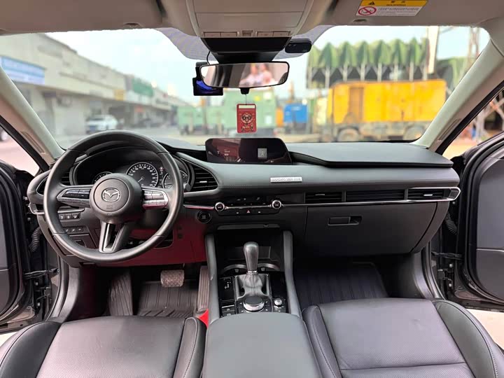 Фото 8 - Mazda 3 (Axela)