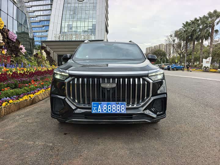 Фото 2 - Geely Okavango L