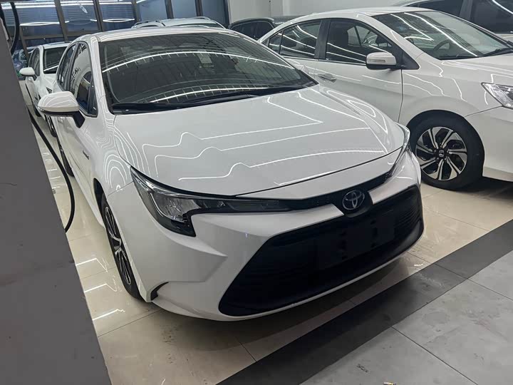 Фото 3 - Toyota Levin