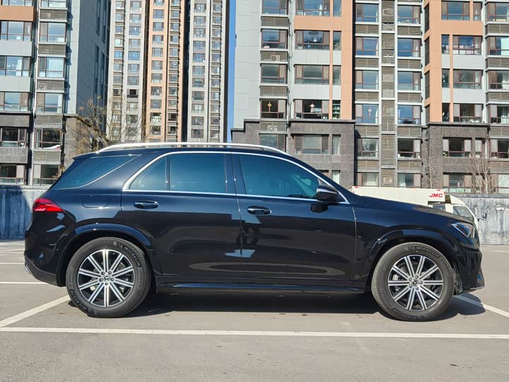 Фото 3 - Mercedes-Benz GLE-Class