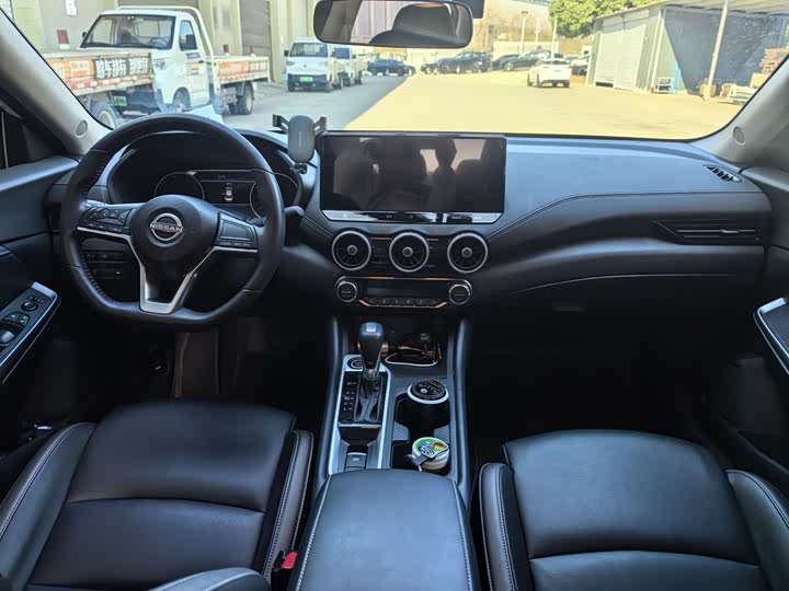 Фото 8 - Nissan Sylphy