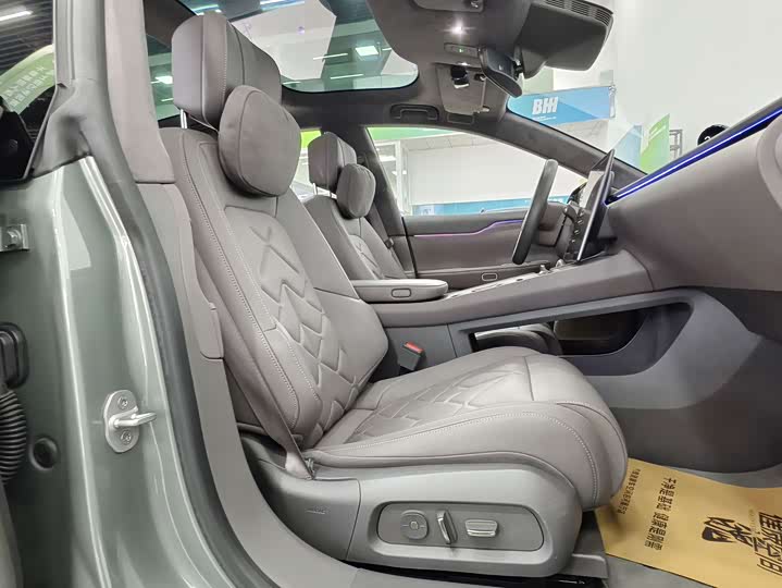 Фото 7 - Nio ET7