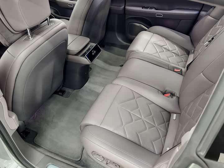 Фото 8 - Nio ET7