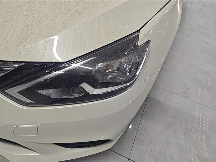 Фото 5 - Nissan Sylphy