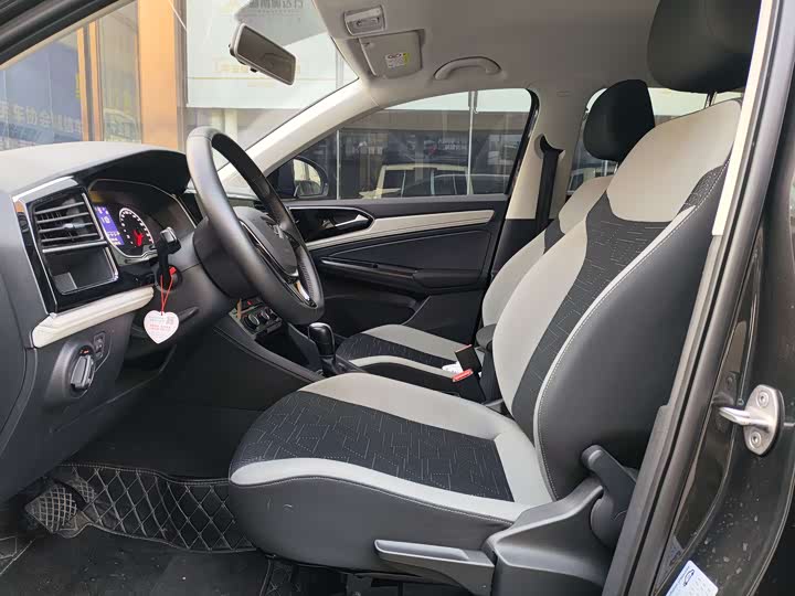 Фото 4 - Jetta VS5