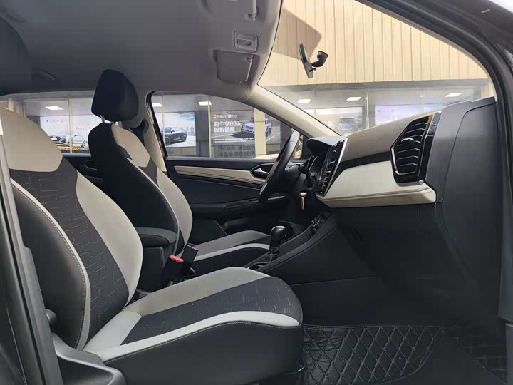 Фото 7 - Jetta VS5