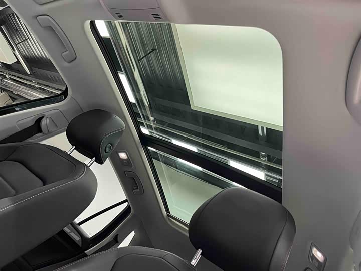 Фото 9 - Volkswagen Tayron