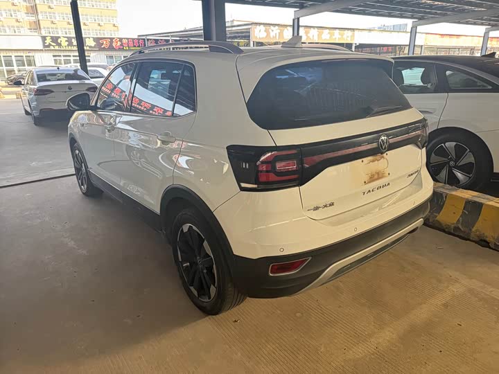 Фото 4 - Volkswagen Tacqua