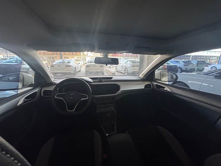 Фото 7 - Volkswagen Tacqua