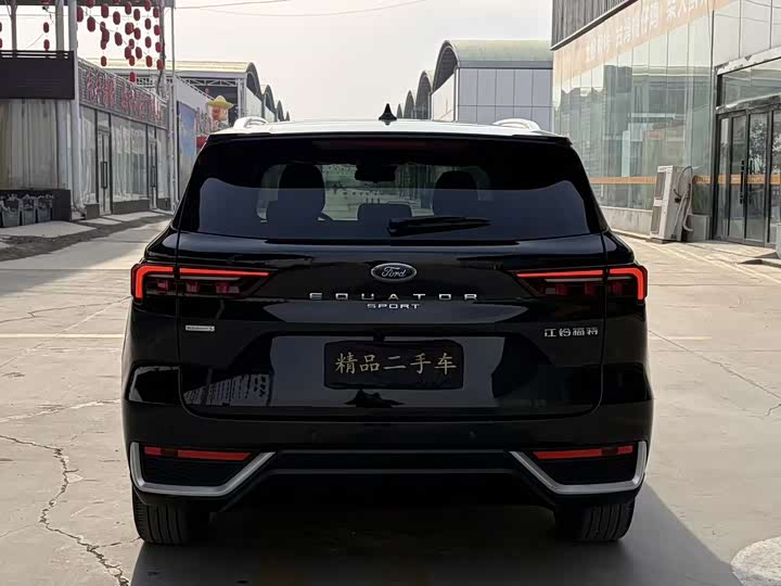 Фото 5 - Ford Equator Sport