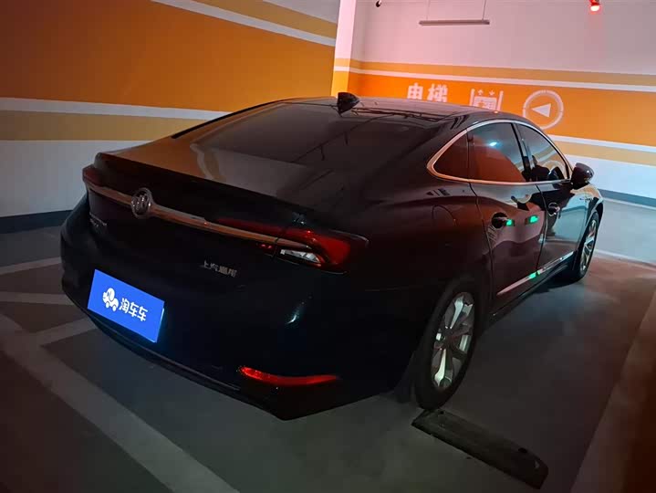 Фото 3 - Buick LaCrosse