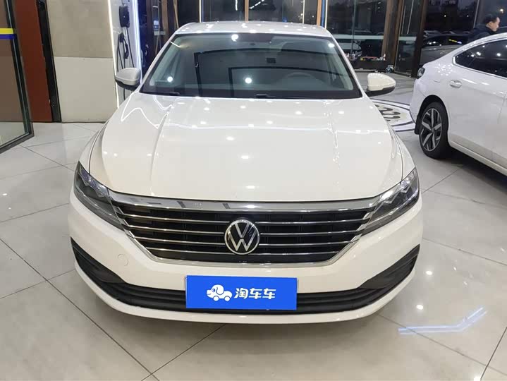 Фото 2 - Volkswagen Lavida
