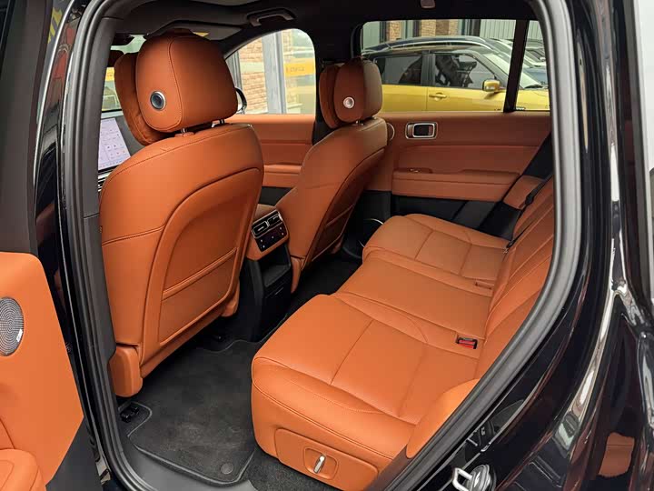 Photo 8 - LiXiang L6