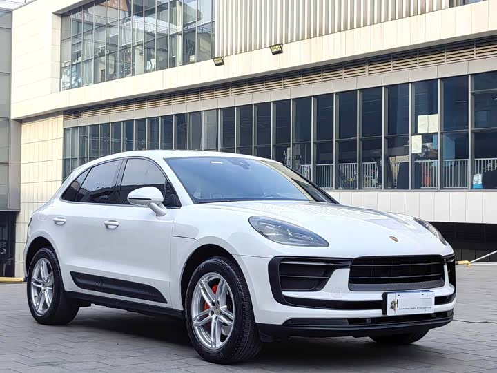 Фото 2 - Porsche Macan