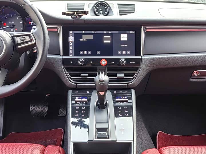 Фото 4 - Porsche Macan