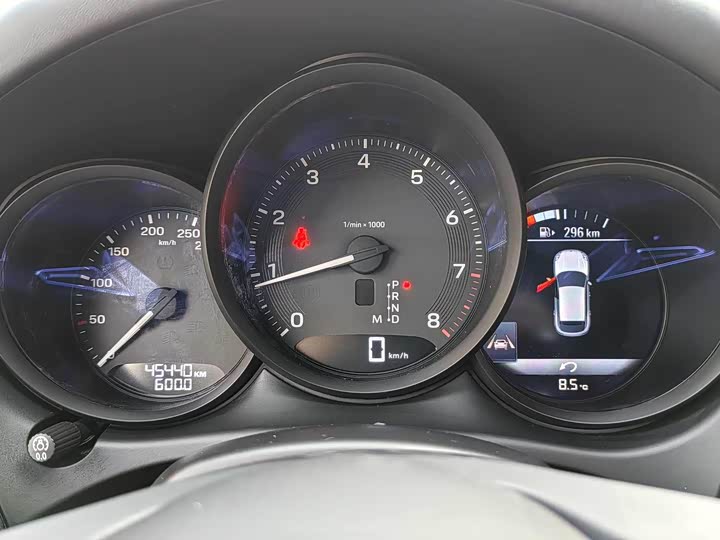 Фото 5 - Porsche Macan