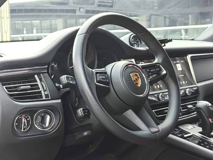 Фото 6 - Porsche Macan