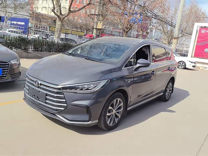 Фото 1 - BYD Song Max