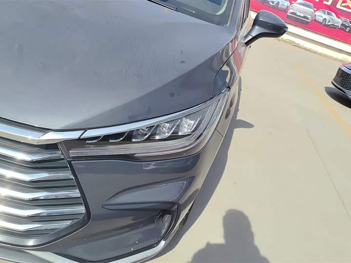 Фото 5 - BYD Song Max