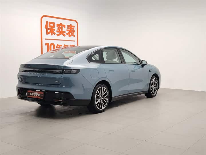 Фото 2 - Leapmotor B01