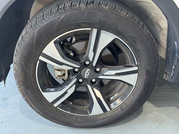 Фото 6 - Chery Tiggo 5x