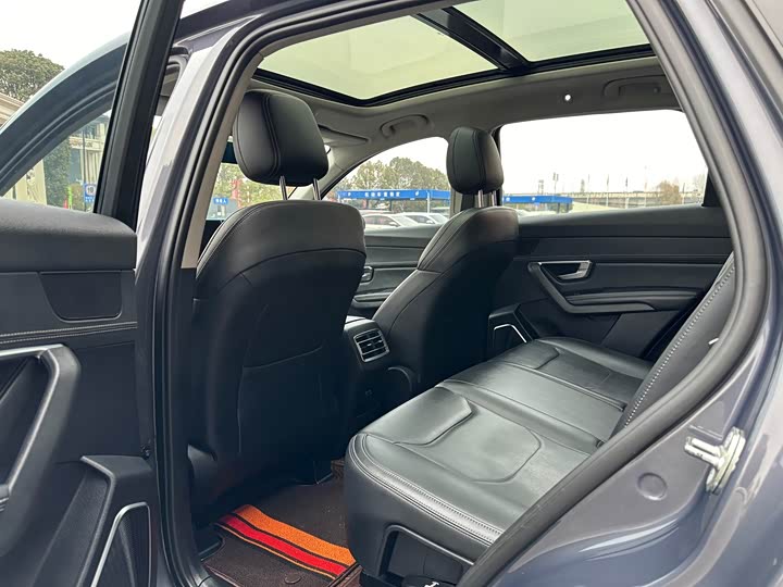 Фото 5 - BYD Song Pro