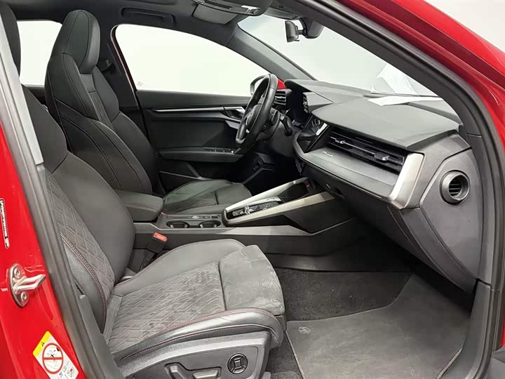 Фото 9 - Audi A3