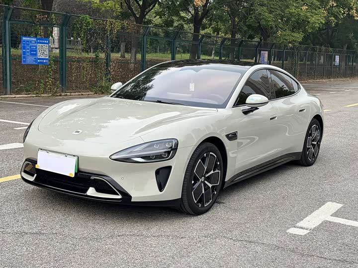 Фото 1 - Xiaomi SU7