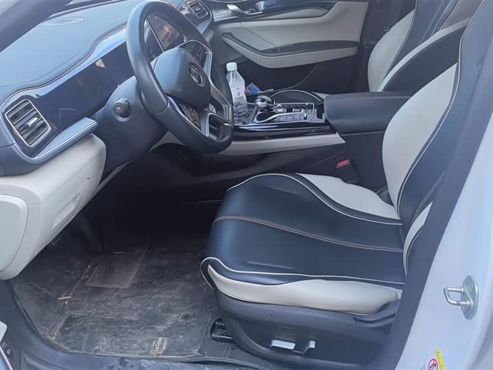 Фото 9 - BYD Qin Plus