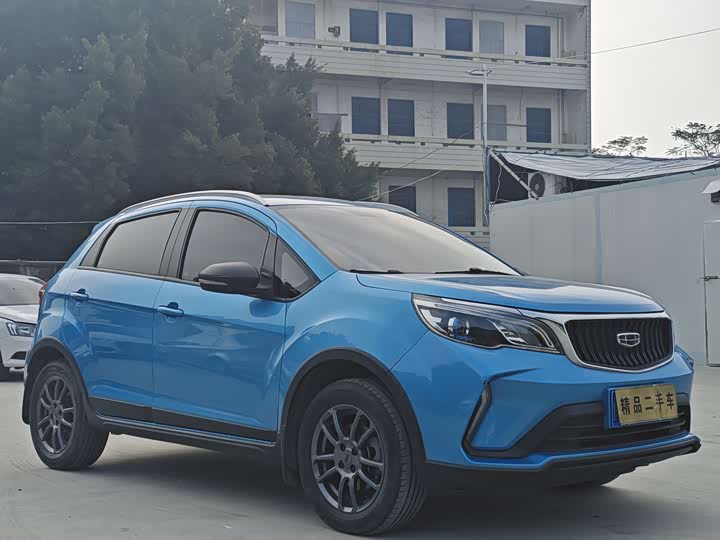 Фото 3 - Geely Vision X3