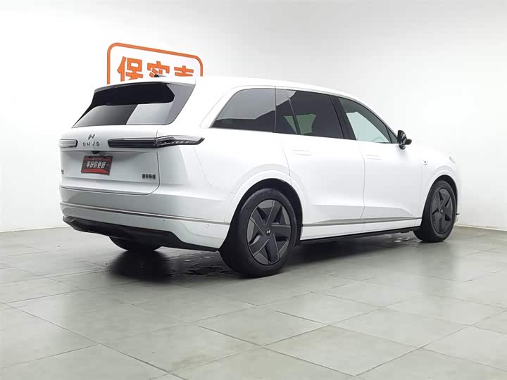 Фото 2 - Nio Onvo L90