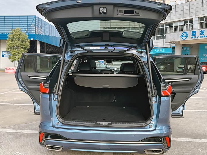 Фото 7 - Honda Breeze Hybrid