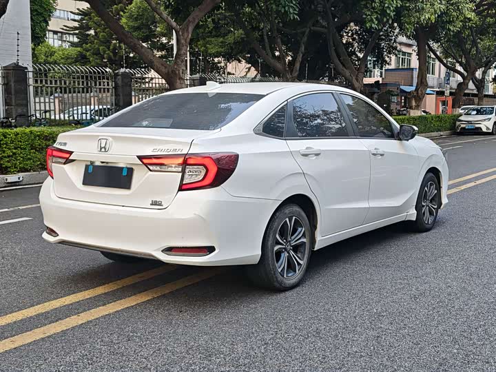 Фото 4 - Honda Crider